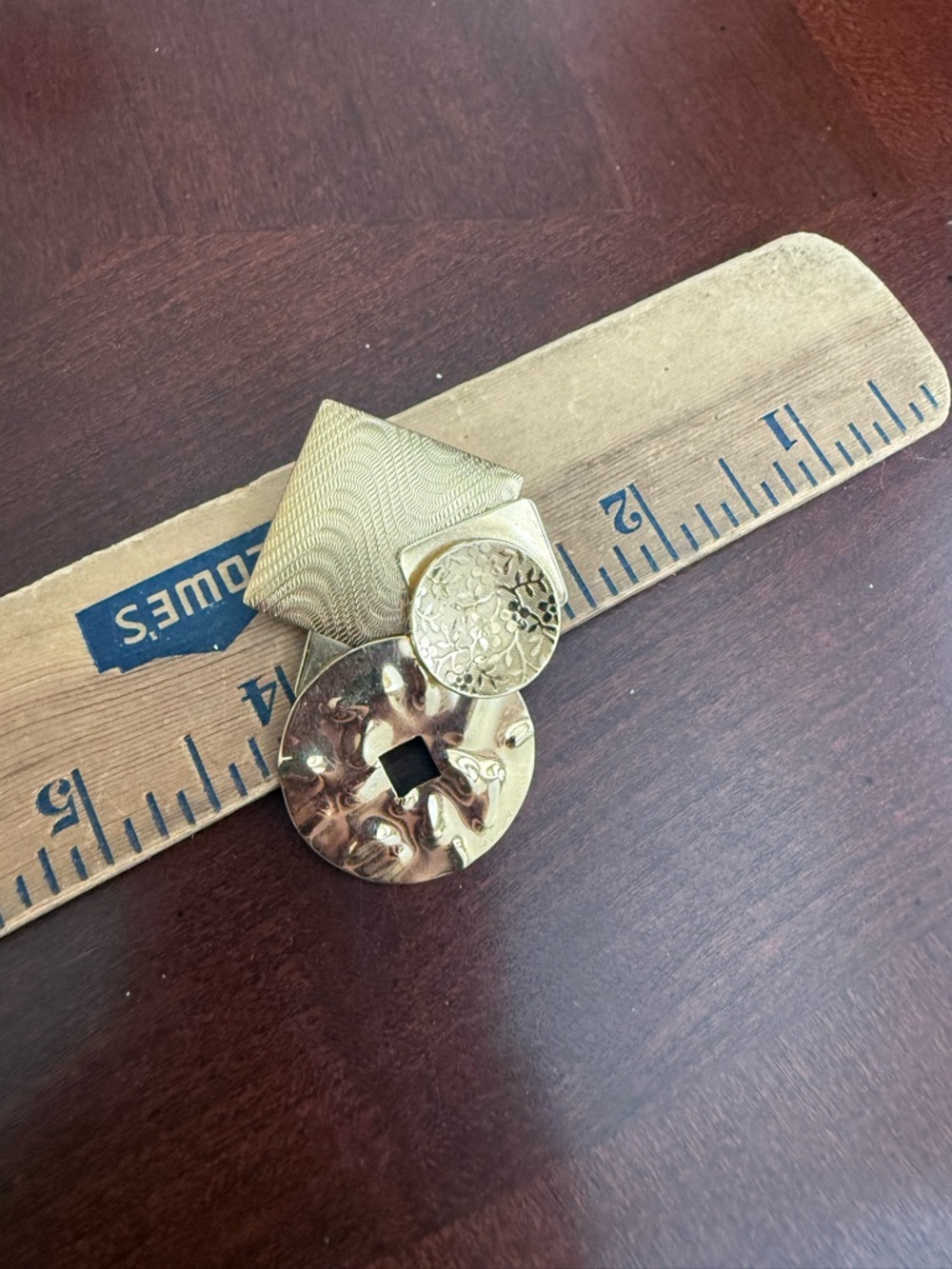 Vintage Gold Tone Brooch